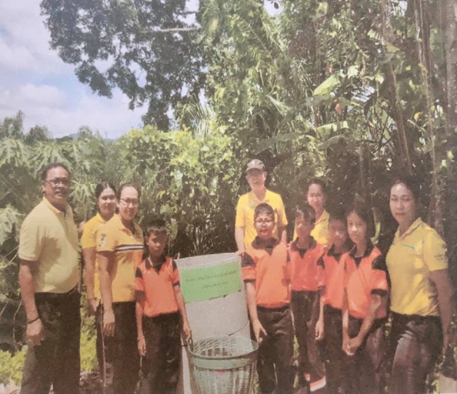 โครงการคัดแยกขยะและจัดการขยะในชุมชนโดยแปรสภาพขยะเปียกเป็นปุ๋ยอินทรีย์ ปี 63
